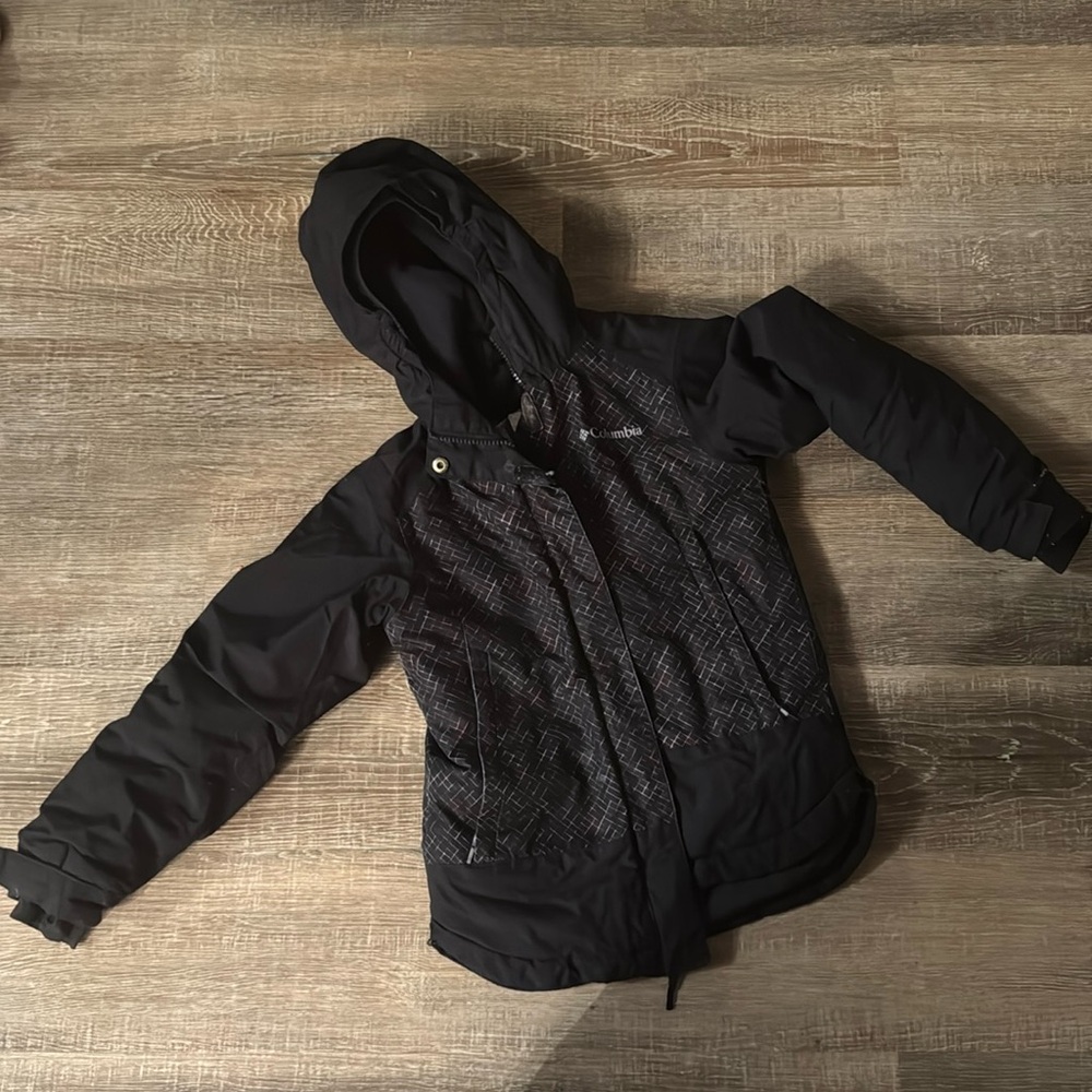 Columbia size 6/6X Girls Winter Jacket with Omnitech.